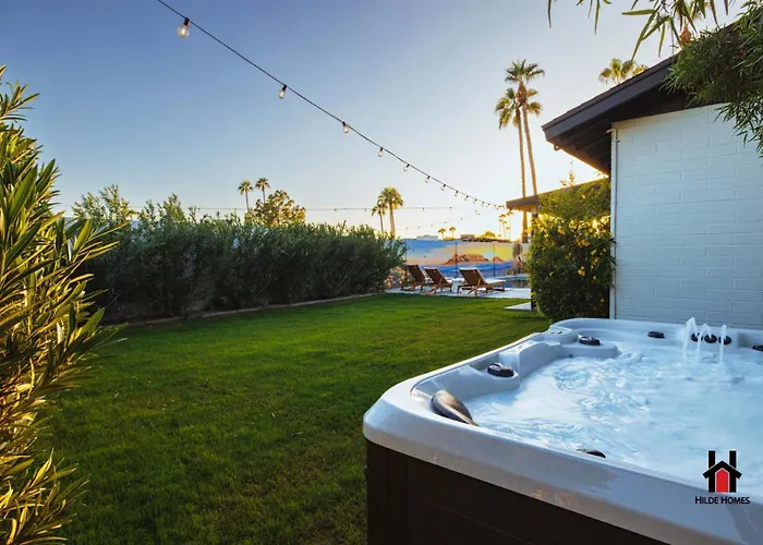 Prime Location Private Pool Hot Tub Bbq Area Office! Holiday home *
